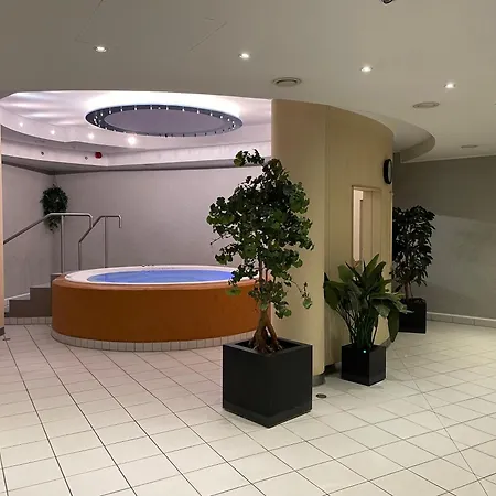 Novotel Hotel 4*
