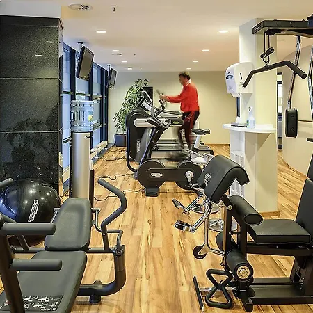 Novotel 4*
