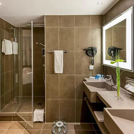 Hotel Novotel 4*