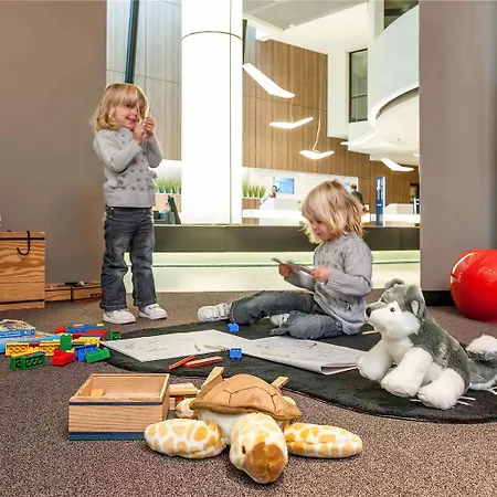 Отель Novotel 4*