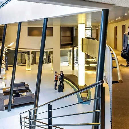 Novotel Hotel 4*