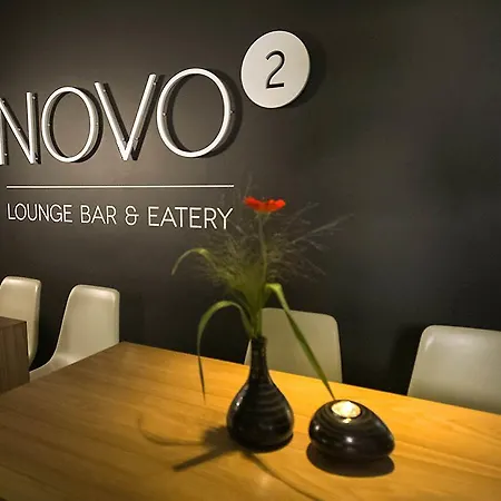 노보텔 4*